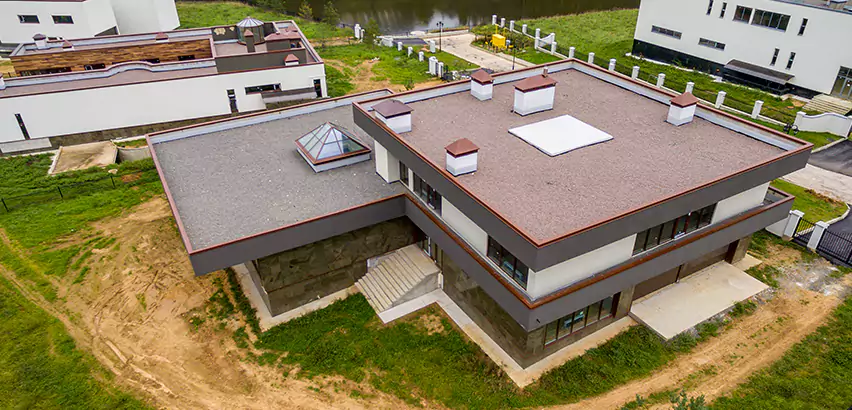 Flat Roof Repair in Niles